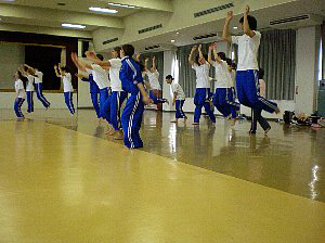 誰が高く跳べるかな